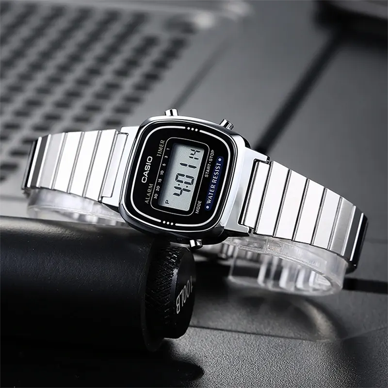 Casio LA670WA-1DF Vintage Retro Ladies Watch