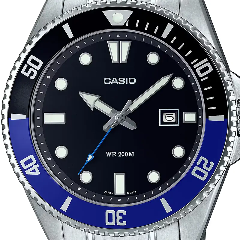 Casio Duro Batman Diver's 200M Black Dial Men's Watch | MDV-107D-1A2V